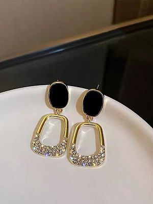 Temperament 925 Silver Needle Design Earrings