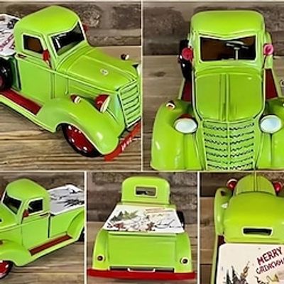 Christmas Green Truck Decor, Xmas Farmhouse Green Resin Pickup Truck Car Model for Christmas Decorations and Table Top Decor Lightinthebox