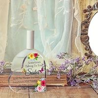 Acrylic Heart-shaped Plaque Talking To Your Sister Is All The Therapy Female Friendship Plaque Memorial Gift Birthday Thank-you Gift Inspirational Creative Gift Holiday Accessories Lightinthebox