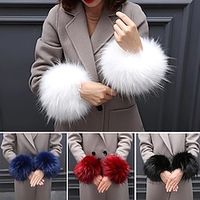 2pcs Cuff Wrist Cover Warm Sleeves Winter Faux Fur Arm Warmers Short Furry Wrist Band Ring Cuff For Women miniinthebox - thumbnail