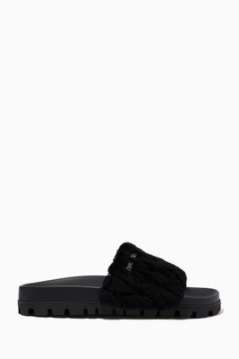 Slides in Matelassé Shearling