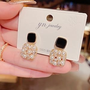 1 Pair Stud Earrings For Women's Street Date Beach Rhinestone Classic Fashion Lightinthebox