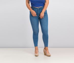 Juniors Celebrity Pink Hi Rise Skinny Jeans  Astrea