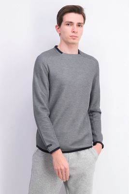 Men UA Unstoppable Move Light Crew Neck  Grey