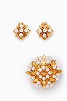Pearl Stone Earrings & Brooch Set Pearl Stone Earrings & Brooch Set
