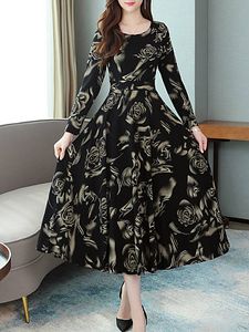 Round Neck Floral Printed Maxi Dress