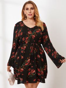 YOINS Plus Size V-neck Floral Print Bell Sleeves Dress
