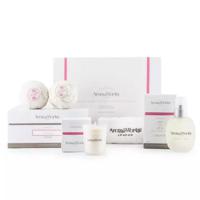 Aromaworks Nurture (W) Set Body Indulgence Nurture B.Oil 100Ml+Duo Bomb 500G+Candle 75G+White Flannel