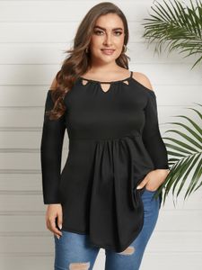 Plus Size Cold Shoulder Cut Out Long Sleeves Tee