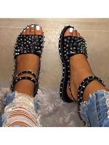 Women's flat buckle rivet sandals