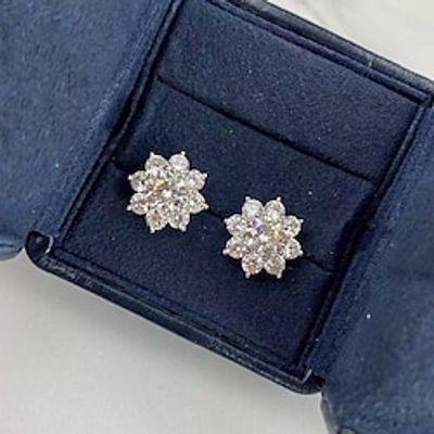 Women's Earrings Vintage Style Flower Joy Fashion Cute Stylish Luxury Sweet Earrings Jewelry Silver For Wedding Party Gift 1 Pair Lightinthebox