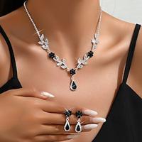 Bridal Jewelry Sets Two-piece Suit Rhinestone 1 Necklace Earrings Women's Elegant Sweet Lovely Geometrical Love Precious Jewelry Set For Wedding Gift Lightinthebox