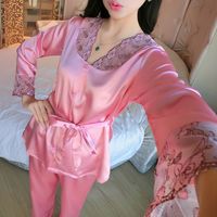 Sexy V Neck Silk-like Embroidery Comfy Breathable Loungewear For Women