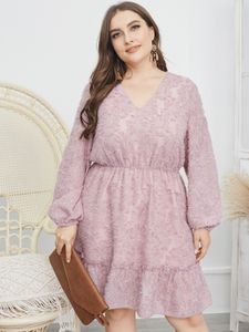 Plus Size V-neck Lettuce-edge Long Sleeves Dress