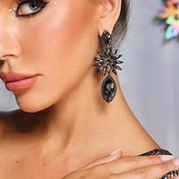 Women's Drop Earrings Geometrical Drop Precious Vintage Simple Imitation Diamond Earrings Jewelry Silver / Black / Gold For Wedding Party Gift 1 Pair Lightinthebox