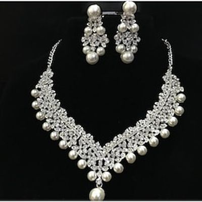 Bridal Jewelry Sets 2pcs Alloy 1 Necklace Earrings Women's Personalized Stylish Artistic Classic Precious irregular Jewelry Set For Carnival Christmas Street Lightinthebox Bridal Jewelry Sets 2pcs Alloy 1 Necklace Earrings Women's Personalized Stylish Artistic Classic Precious irregular Jewelry Set For Carnival Christmas Street Lightinthebox