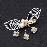 Romantic Cute Alloy Flowers / Headdress / Headpiece with Imitation Pearl / Crystals / Flower 1 PC Wedding / Special Occasion Headpiece miniinthebox - thumbnail