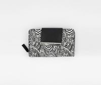 Womens Tab Indexer Wallet  White/Black - thumbnail