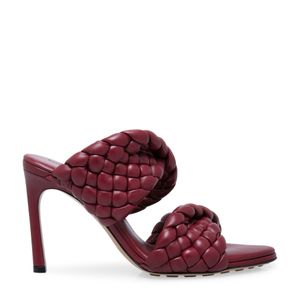The Curve mules