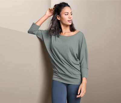 Womens 3/4 Sport and Yoga Shirt  Mottled Green