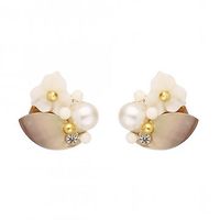 Shell Flower Pearl Earrings