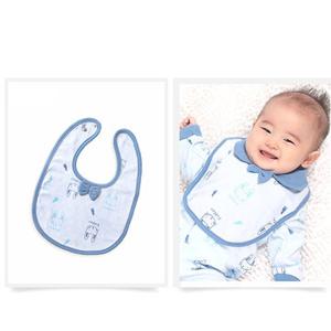 TUBENG Baby Cartoon Print Three-Layer Waterproof O-Neck Bib