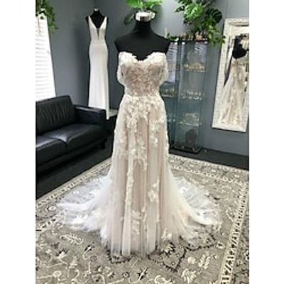 Beach Formal Wedding Dresses A-Line Sweetheart Short Sleeve Court Train Lace Bridal Gowns With Pleats Appliques 2023 Lightinthebox